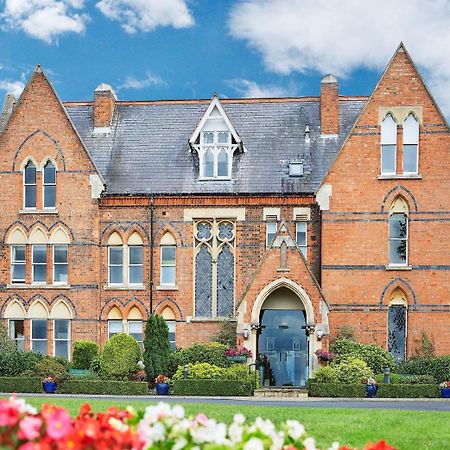 Ettington Chase Hotel ภายนอก รูปภาพ