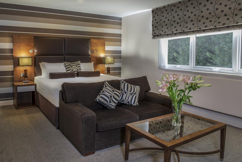 Ettington Chase Hotel ภายนอก รูปภาพ