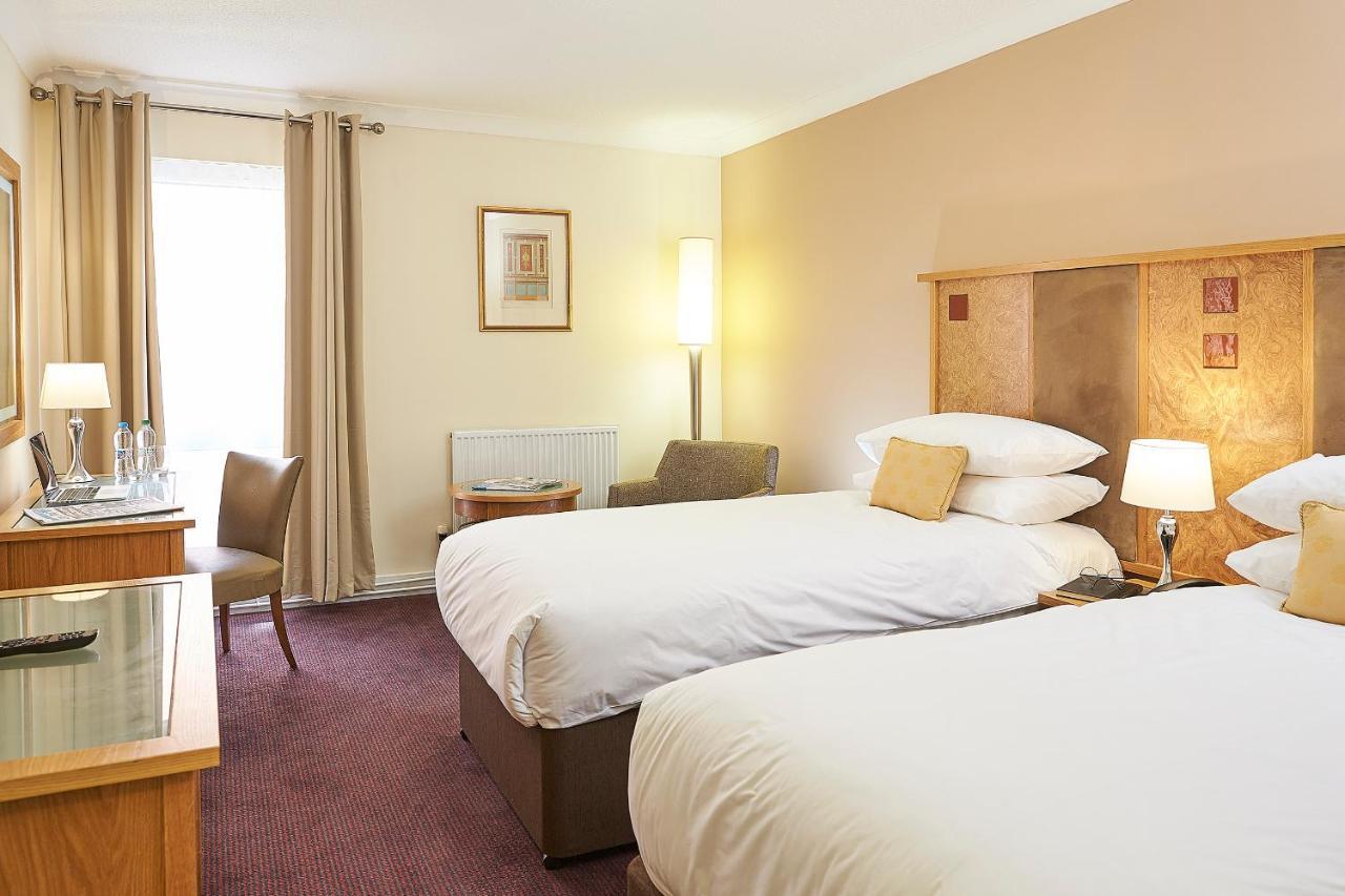 Ettington Chase Hotel ภายนอก รูปภาพ