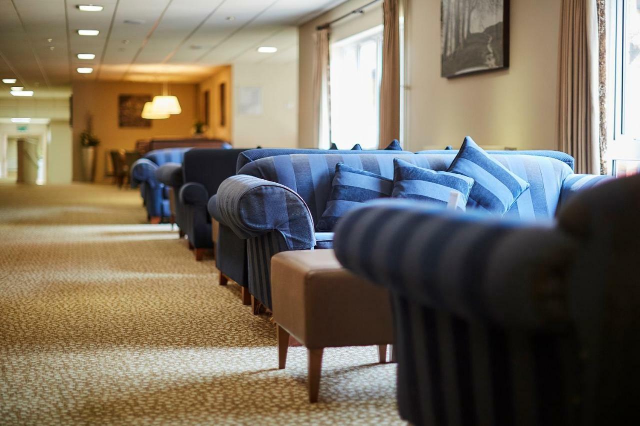 Ettington Chase Hotel ภายนอก รูปภาพ