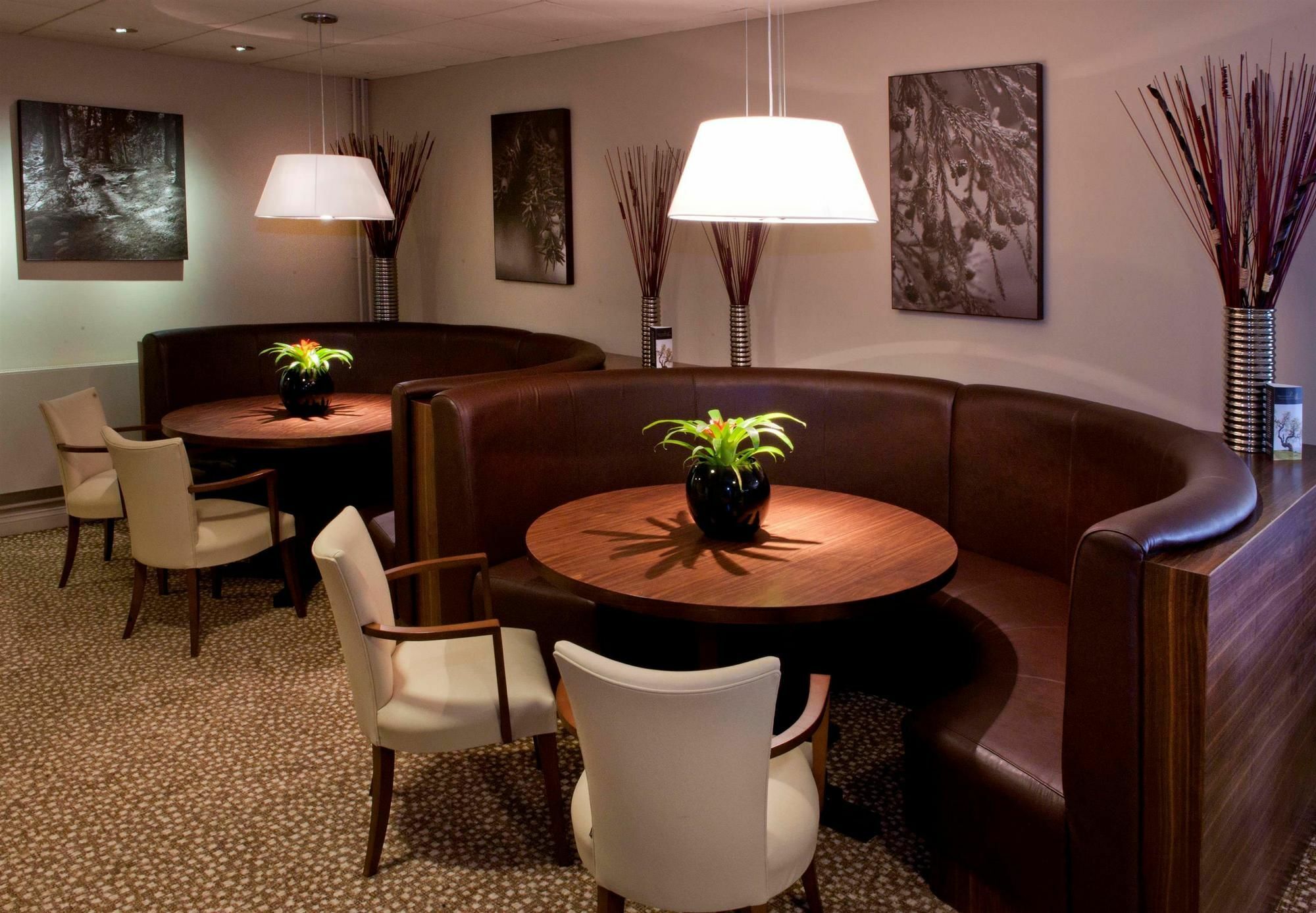 Ettington Chase Hotel ภายนอก รูปภาพ