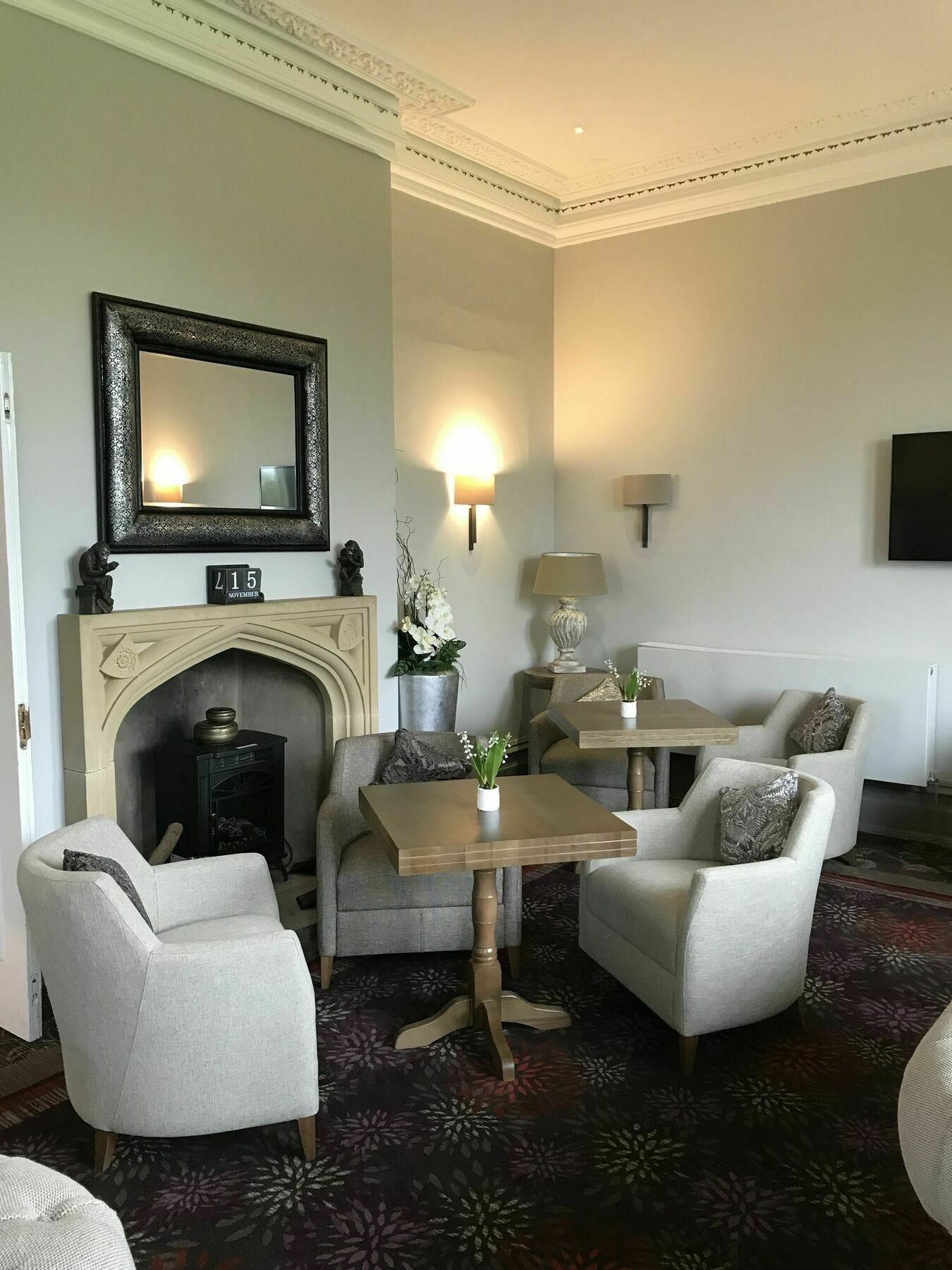 Ettington Chase Hotel ภายนอก รูปภาพ